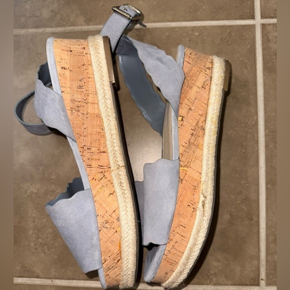 New Marc Fisher Faithful Suede Ankle Strap Grey Platform Sandals - Picture 3 of 7